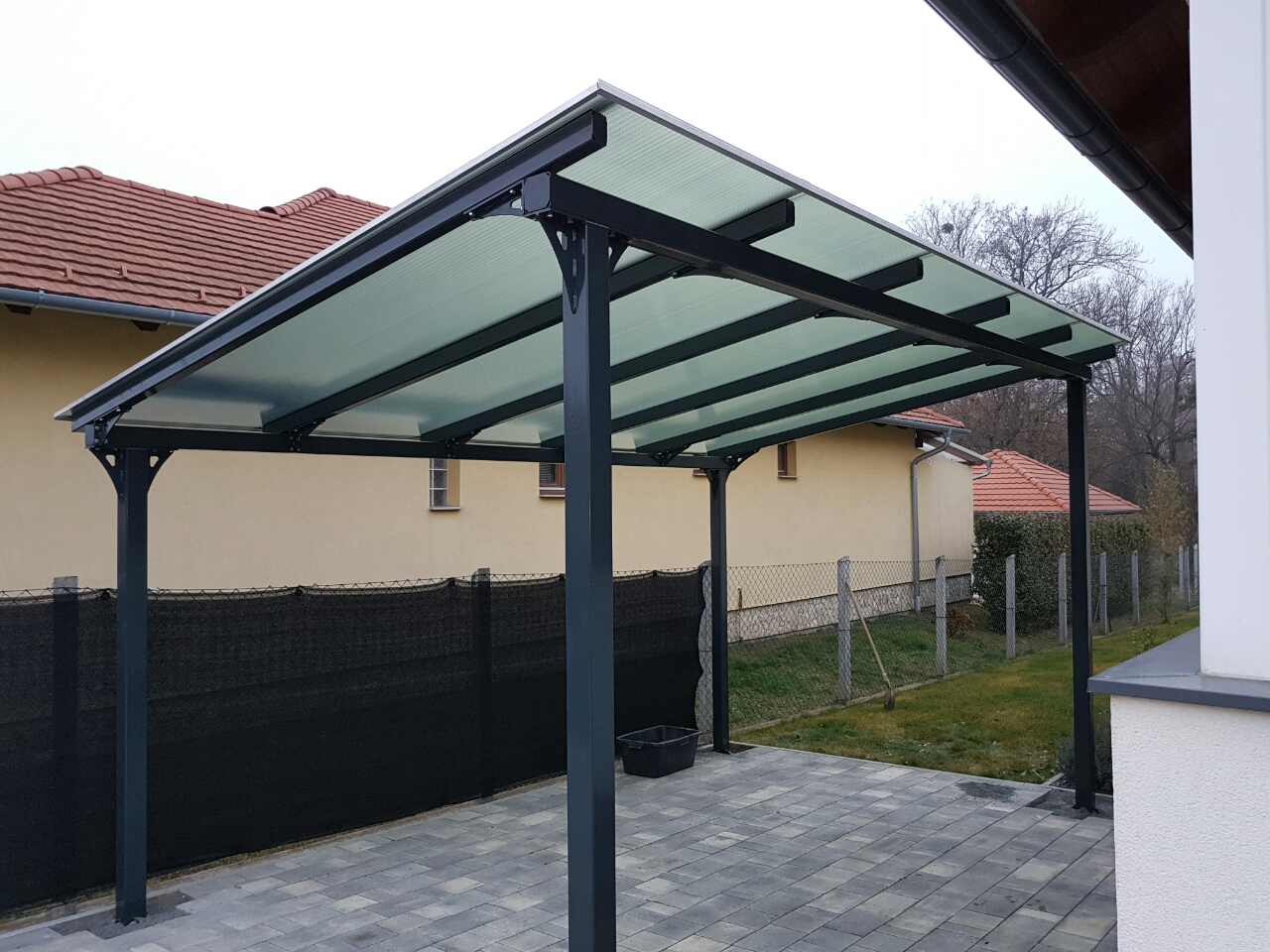 Gépkocsibeálló